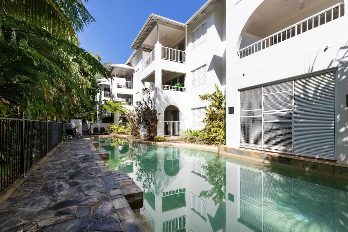Poolview Dual-Key Studio & Br 79 At Portsea Port Douglas 0*,