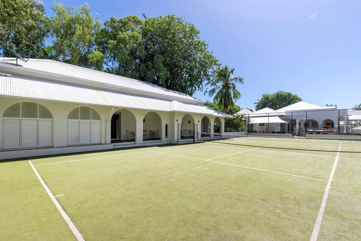 Poolview Dual-Key Studio & Br 79 At Portsea Port Douglas